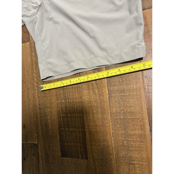 Rhone Mens 33 Performance Shorts Stretch Golf Casual Nylon Elastane - Picture 8 of 10